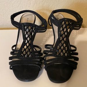 Metaphor Ramona size 7.